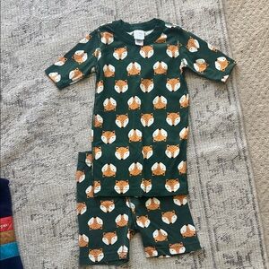 Hanna Andersson fox print short sleeve short pj set